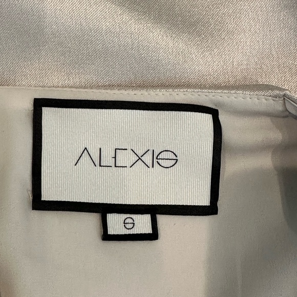 ALEXIS  TOPS - Picture 12 of 12